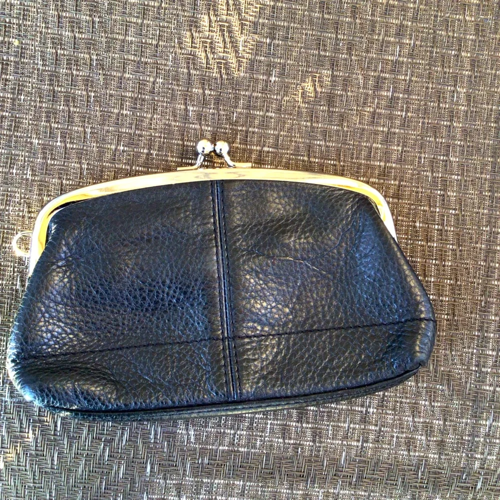 Talbots Black Leather Kisslock Clutch Wallet